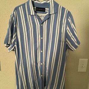 Abercrombie button down shirt L
